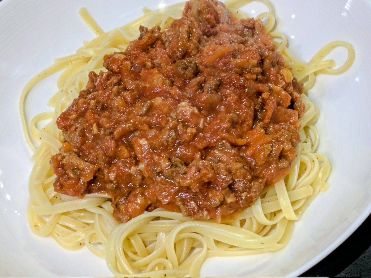 Howard's Plate tweet media