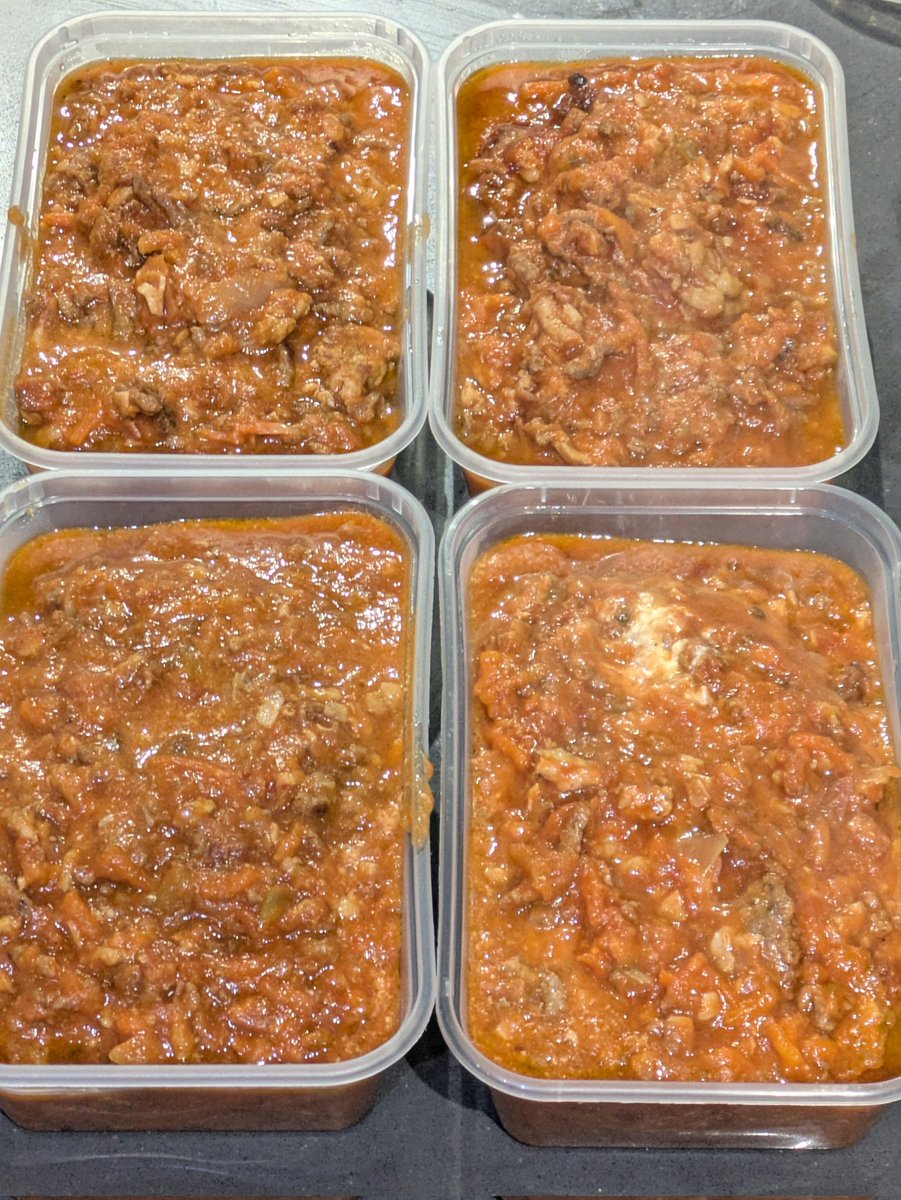 Howard's Plate tweet media