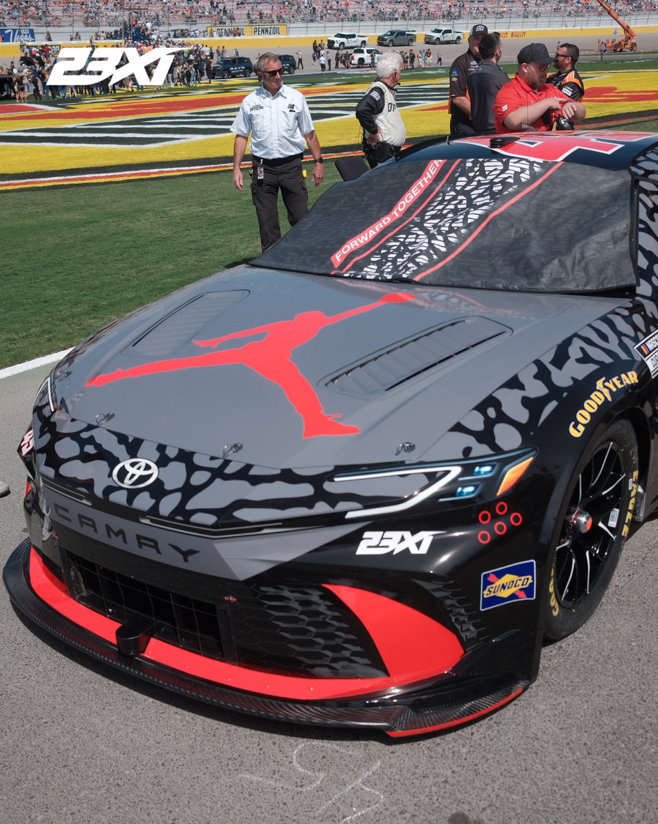 23XI Racing tweet media