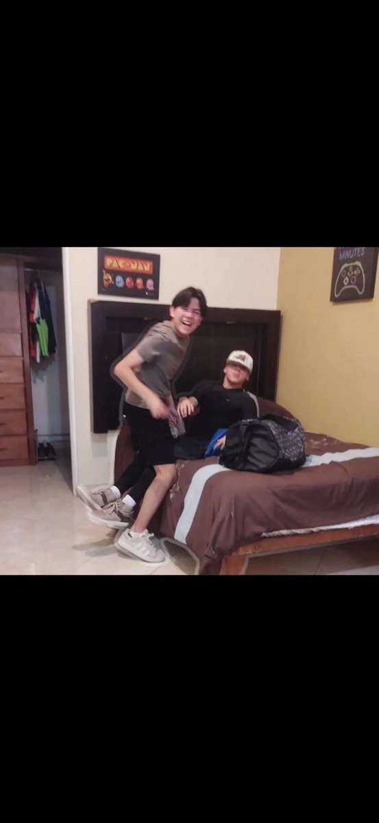 spybtw_'s tweet photo. @Jmtefn @iRamiroouwu @zavsfv @ilyAzrn @ilyhuber @AsafKonG @Flexitooo7 @kou1za_ @Arcxzys Ira bro x lo que te pegas 24 horas a la computadora para hacer en un juego multiplicado x7 para igualmente mirarte como en al foto Tas cabron y joto https://t.co/dnF4s8oy5I