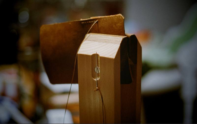 Modmonk3y's tweet image. I’ve recently fallen in love with leatherworking.
There’s something grounding about learning a hands-on skill, making mistakes, and slowly getting better.
Really excited about what I’ll create this year. 🪡🧵#leatherwork