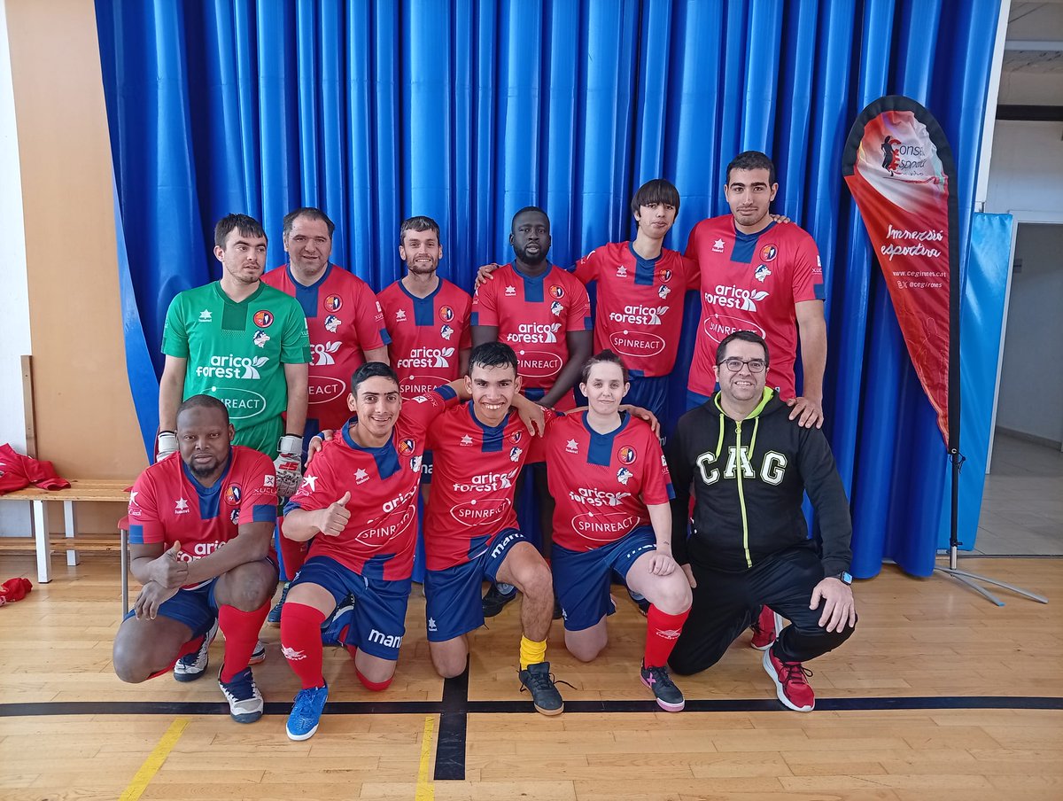 Unió Esportiva Olot tweet media