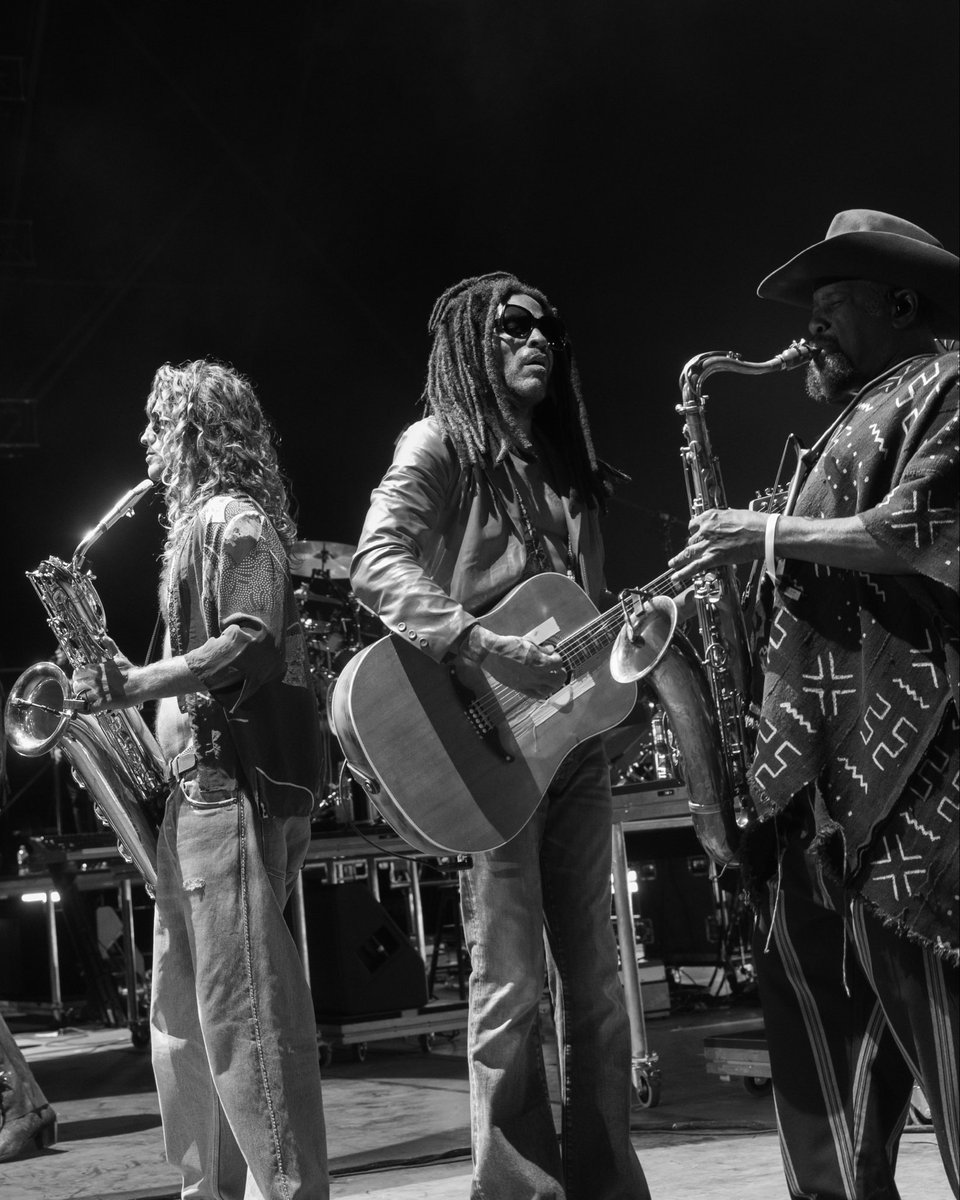 Lenny Kravitz tweet media