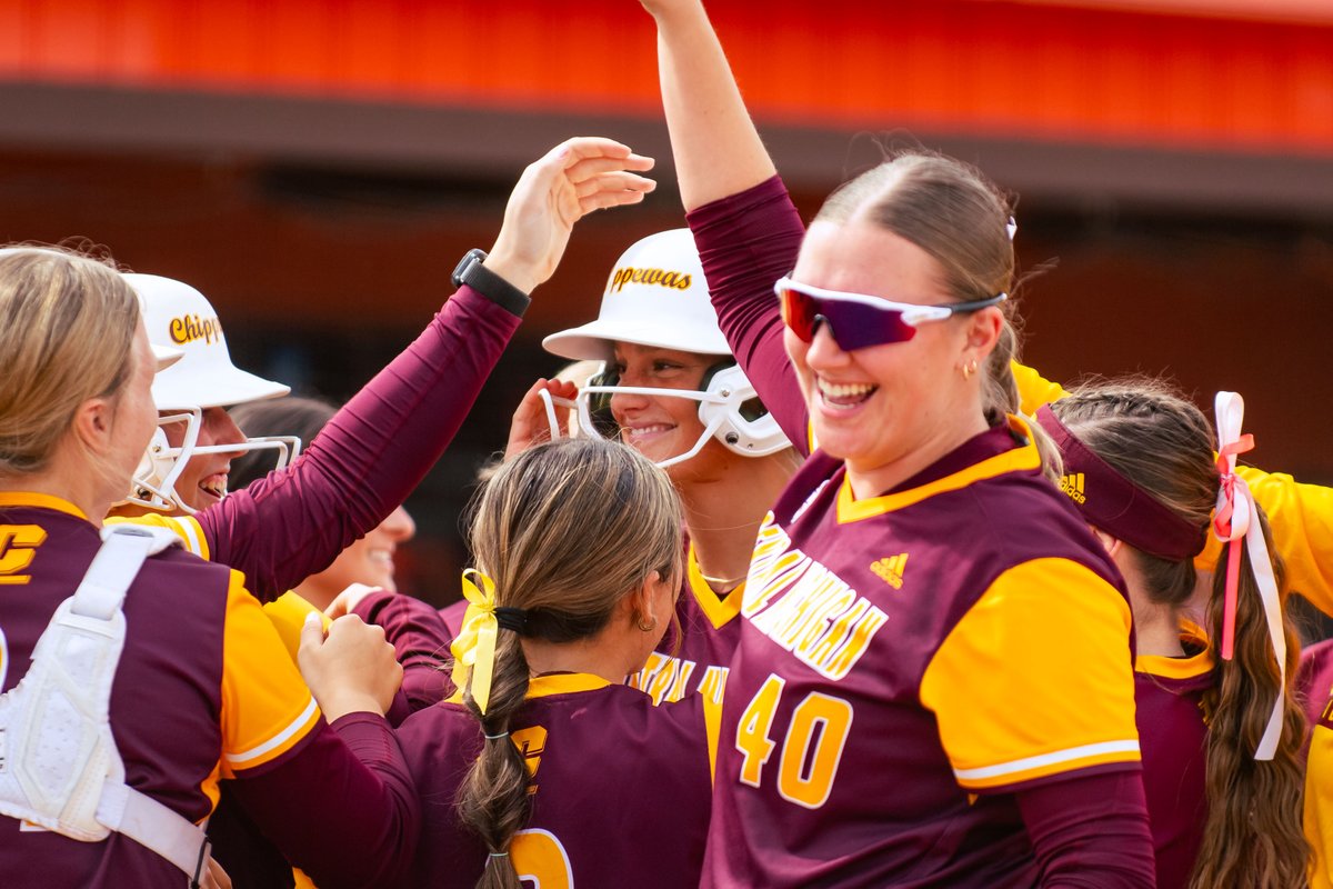 CMU Softball tweet media