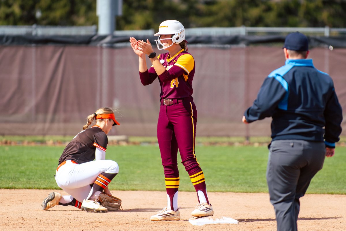 CMU Softball tweet media