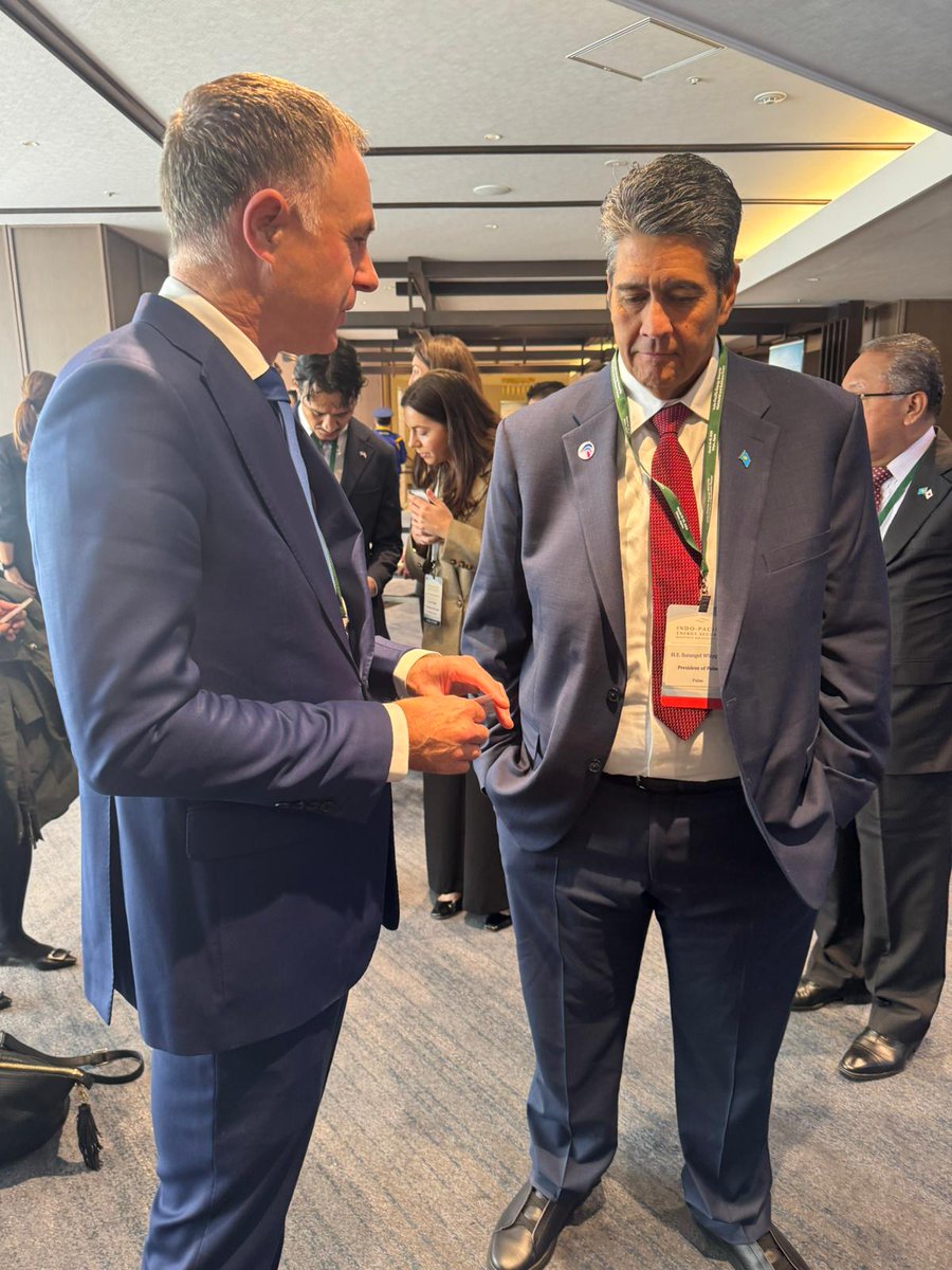 Simon Watts tweet media