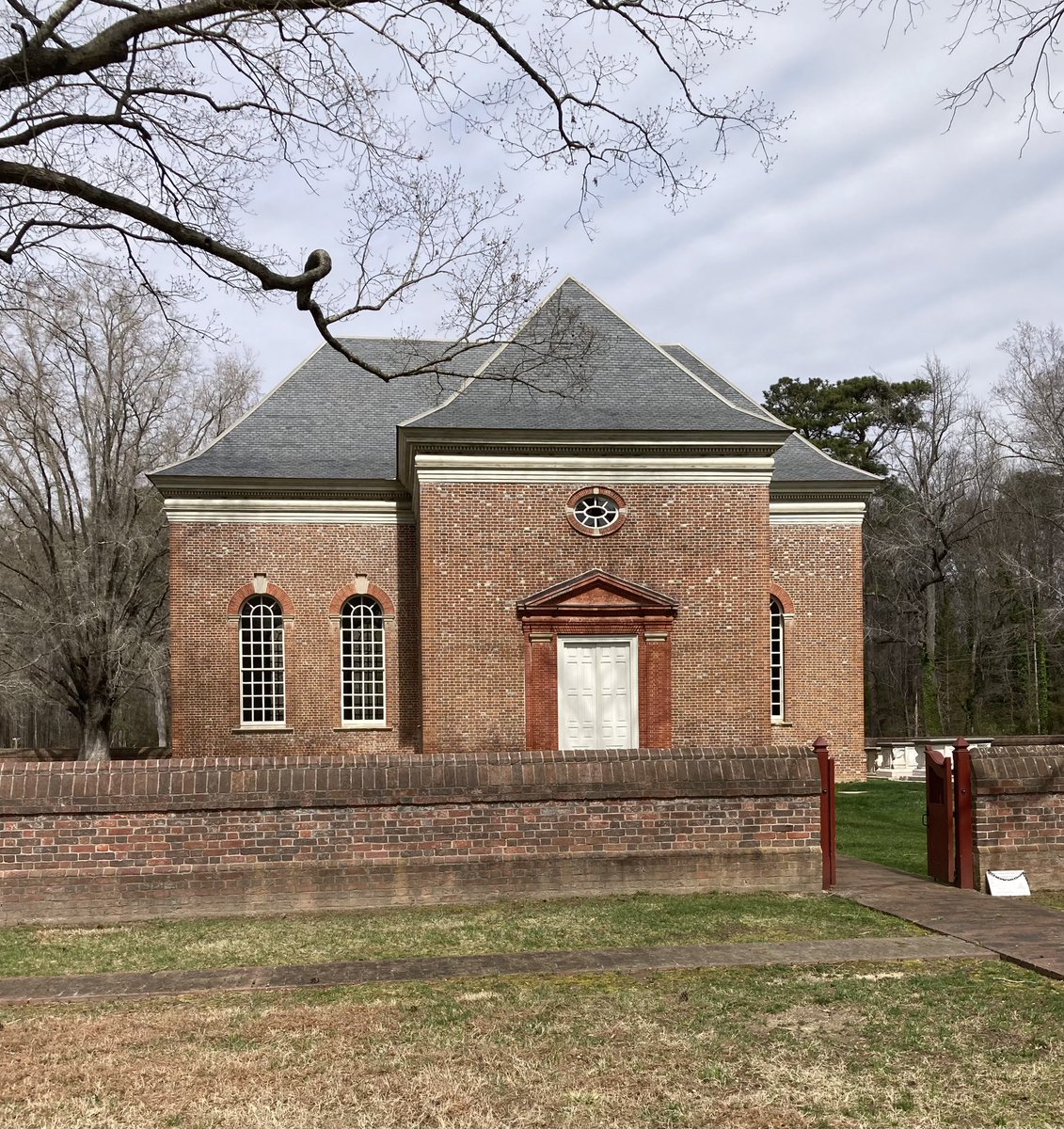 Daniel Dreisbach tweet media