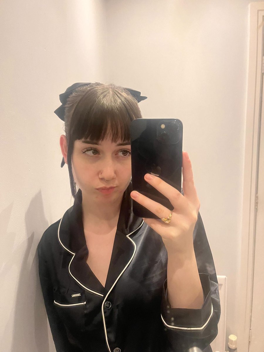 Evie ♡ tweet media