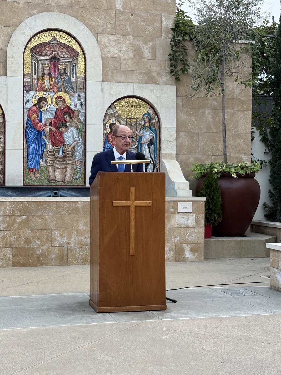 C. L. Max Nikias tweet media