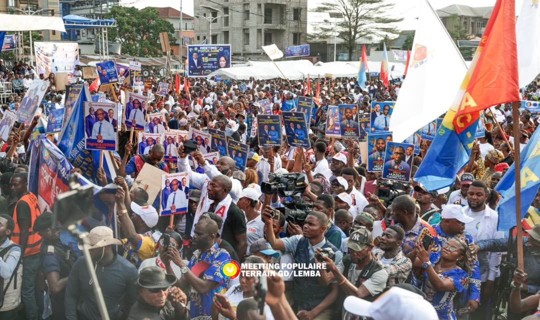 #RDC Changement de la Constitution en RDC : Didier Budimbu <a href="/DidierBudimbu/">Didier Budimbu Ntubuanga</a> mobilise à Lemba autour du slogan « Fatshi tout droit tii na 3 »

- L’autorité morale du parti AVC, Didier Budimbu Ntubuanga, a tenu un meeting populaire dimanche 15 mars 2026 au terrain GD, dans la commune
