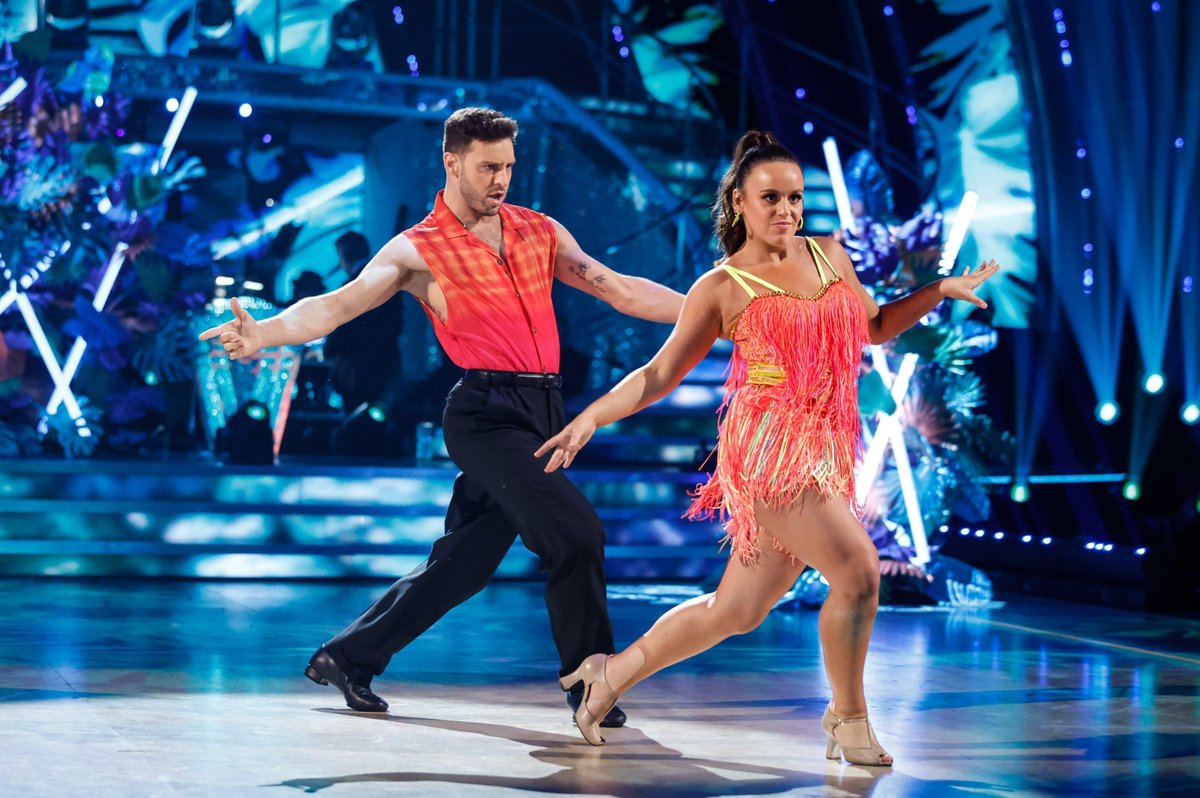 Writer Wil tweet media