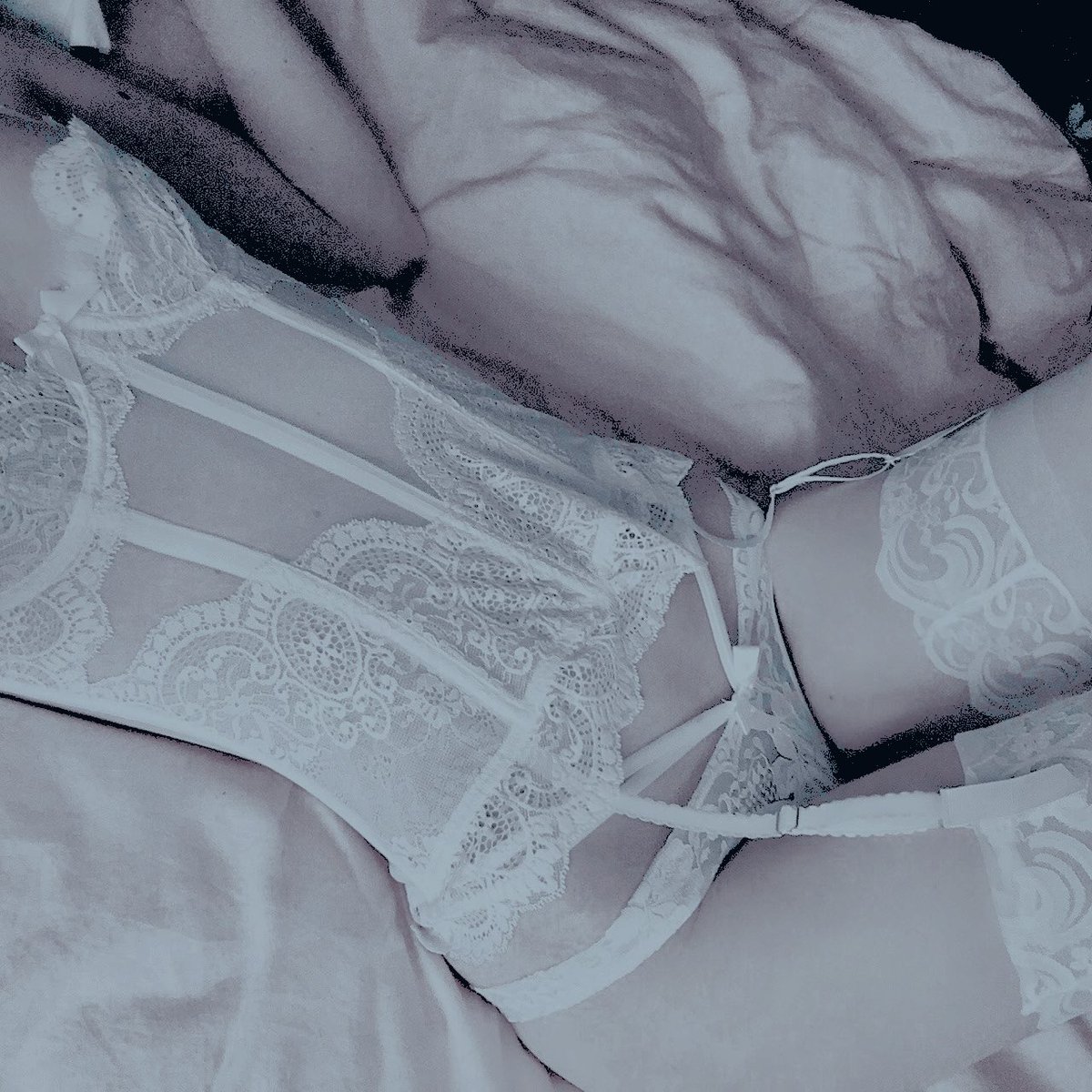 * 𝕳𝐄𝐀𝐑𝐓𝙴͟𝙰͟𝚃͟𝙴͟𝚁͟ ! tweet media