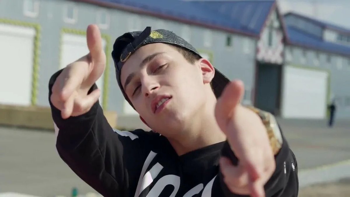 Космонавт tweet media