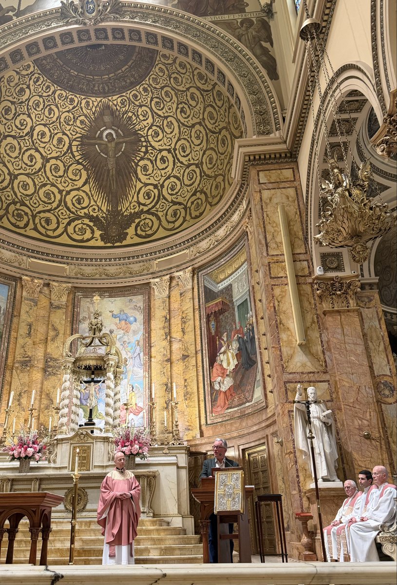 Austen Ivereigh tweet media