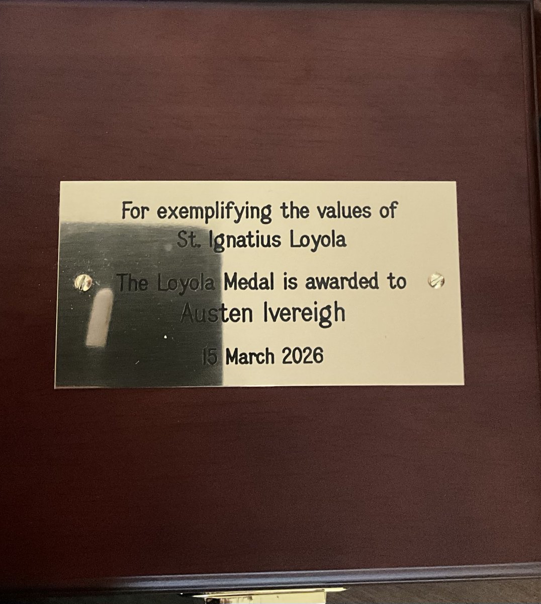 Austen Ivereigh tweet media