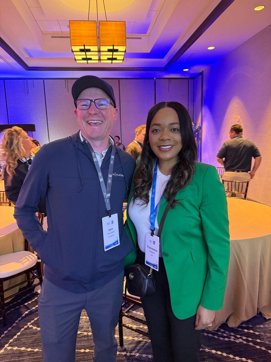 Celebrating 20 years with ⁦<a href="/awscloud/">Amazon Web Services</a>⁩ and I couldn’t think of a better way to honor the journey than with our first customer #SmugMug . Cheers to 20 years of innovation and the S3 swipe that started it all!