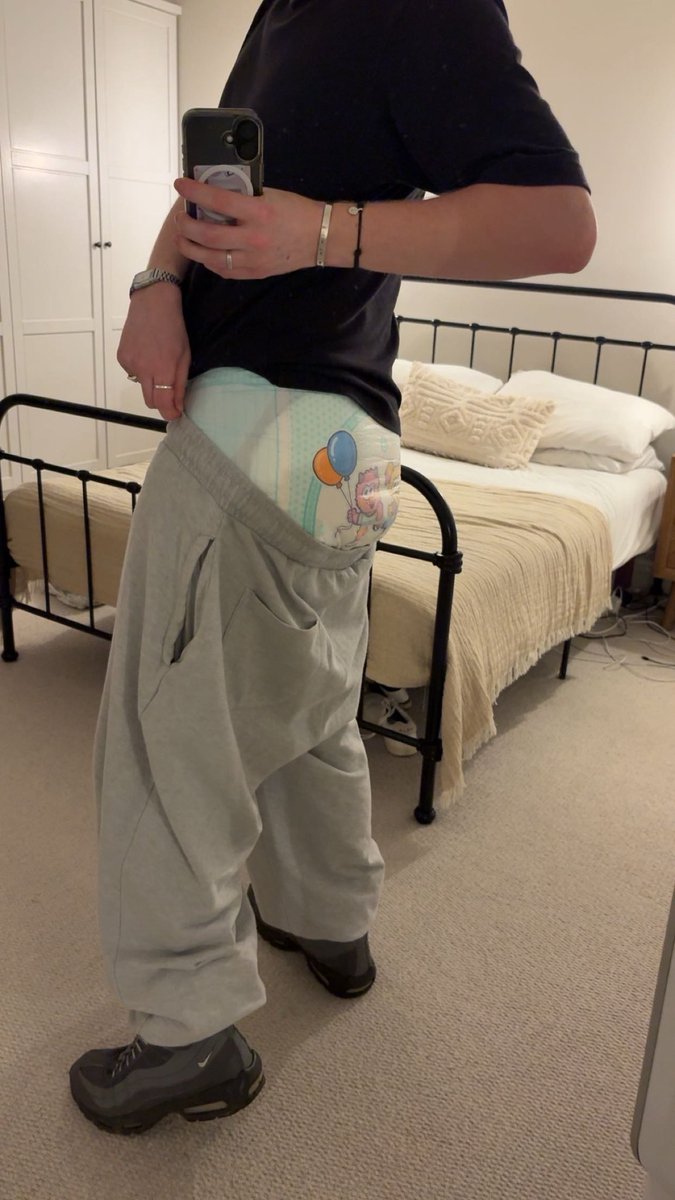 padded twink tweet media