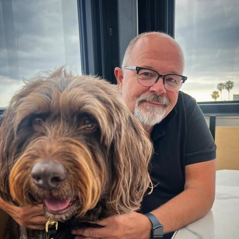 Michaesoren's tweet photo. Hey Buddy �� 🥰😇🐕 https://t.co/45tqD2qMmo