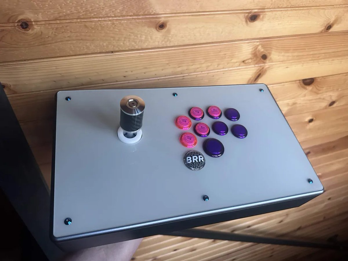 JasensCustoms.com - Panzer Fight Stick tweet media