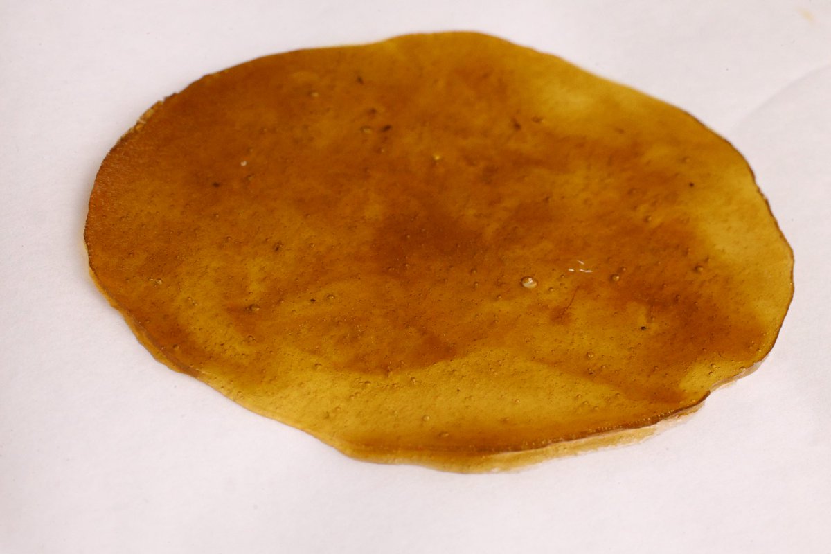 SIK3_one's tweet photo. 🥩Queef Beef flower rosin I pressed 

Smells like peanut butter gravy smothered on wagyu beef 

#dabpress #extracts #onemancrew https://t.co/xL1yOCjfdS