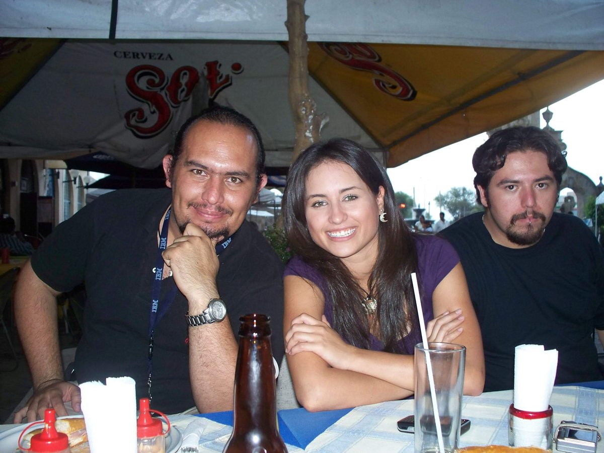 Oasisantonio tweet media