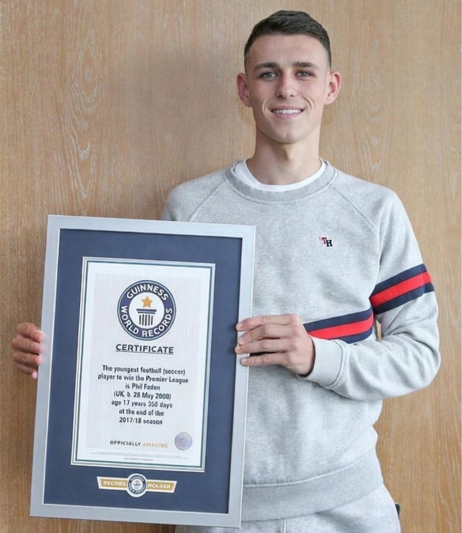 𝐄𝐉 tweet media