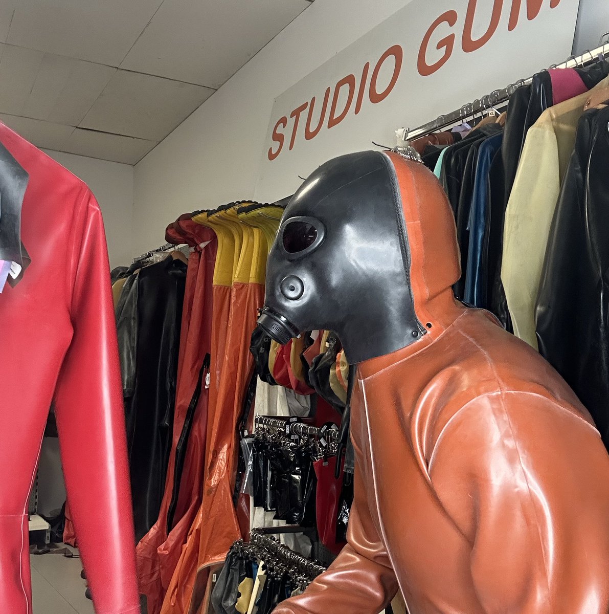 StudioGum tweet media