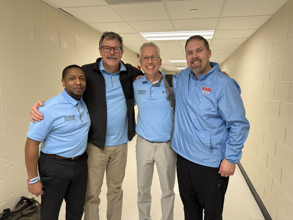 Dubuque Senior Basketball tweet media