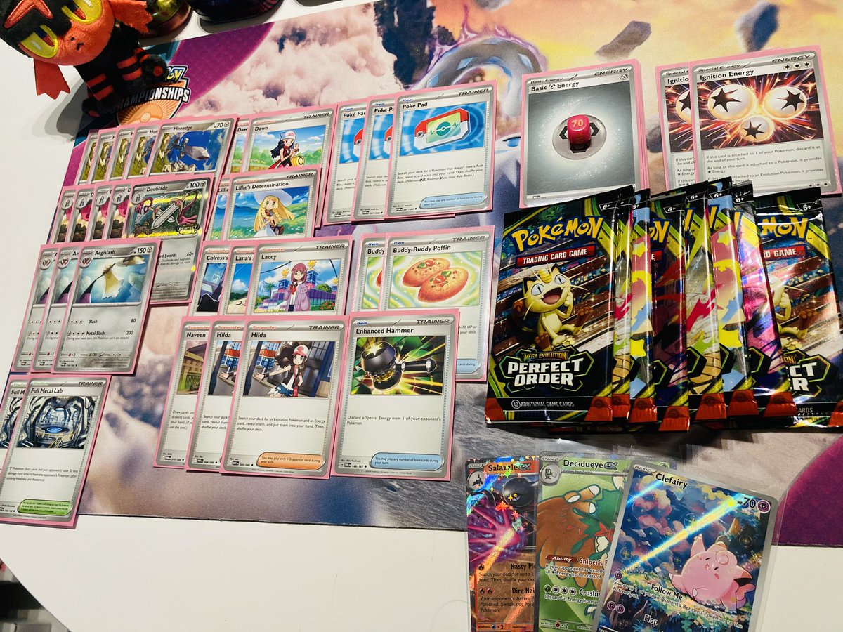 ShmuppyTiger's tweet photo. more like perfect SWORDer
went 3-0-0 at trailside’s prerelease 🥇
+8 packs
#TRSWin 🐿️ https://t.co/qgujgMo5BC