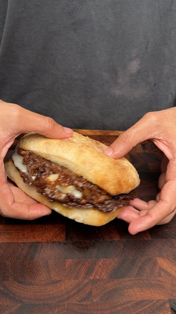 عَادل | Adel tweet media