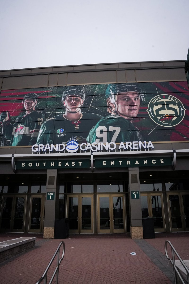 mnwild's tweet photo. the difference just 24 hours makes https://t.co/ibSsaJKf3R
