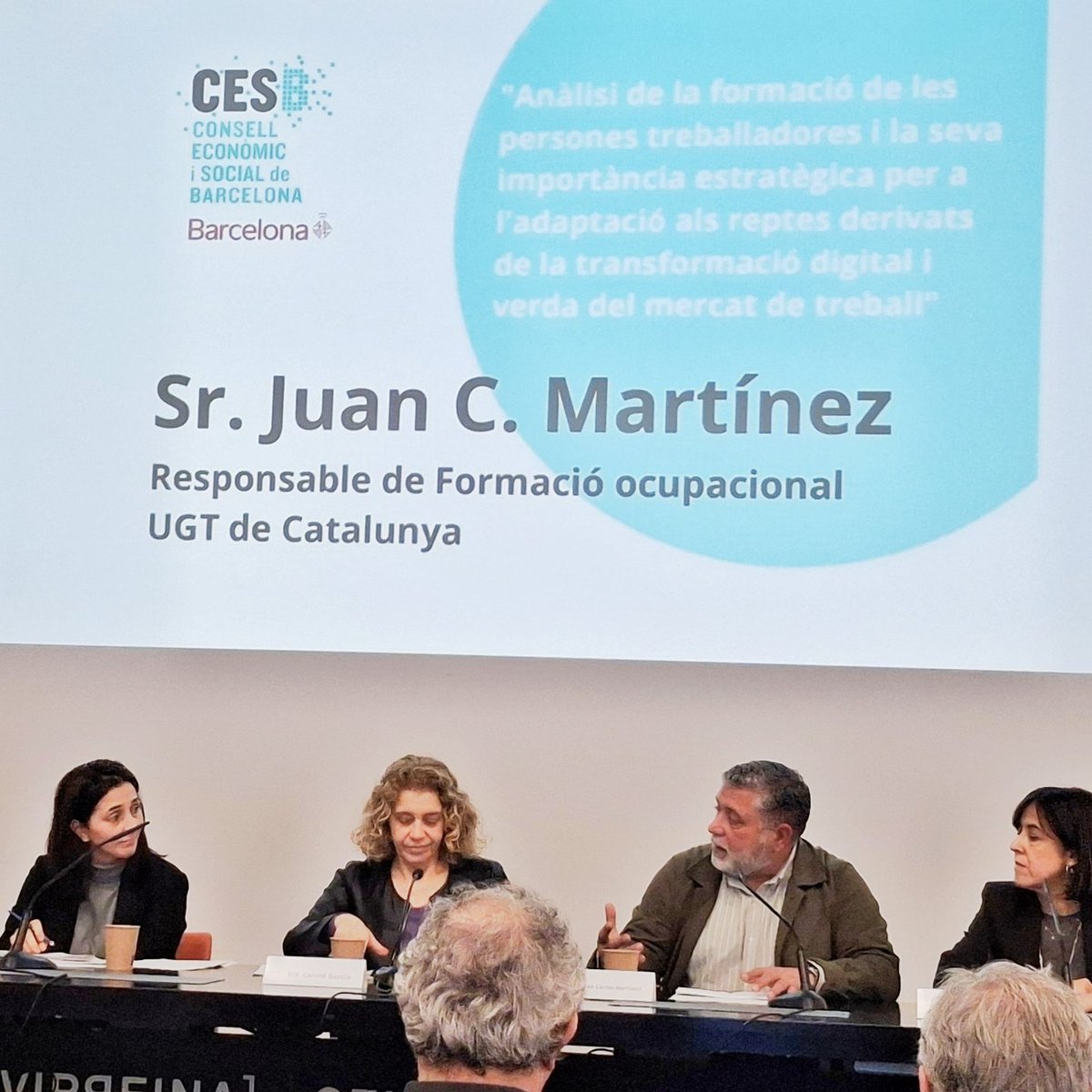 jcmartinezro's tweet photo. Aquesta setmana he pogut intervenir a la sessió del #CESB a la presentació de l'estudi "Anàlisi de la formació de les persones treballadores i la importància estratègica per a l'adaptació als reptes derivats de la transformació digital i verda del mercat de treball" https://t.co/D9qNNQD0vi