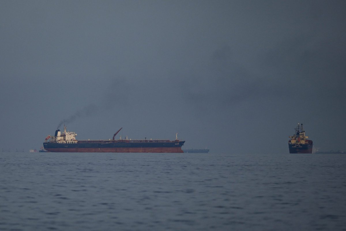 New post (Iran lets some countries through Hormuz, while Trump's call for warships is met with no promises) has been published on Political Commentary - latestcommentary.com/iran-lets-some…