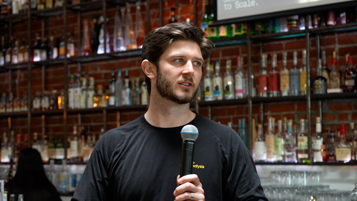 SemiAnalysis tweet media