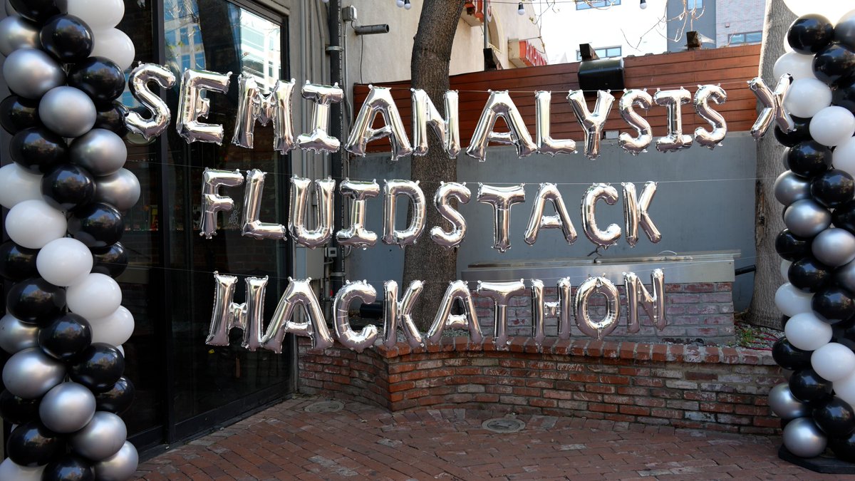 SemiAnalysis tweet media