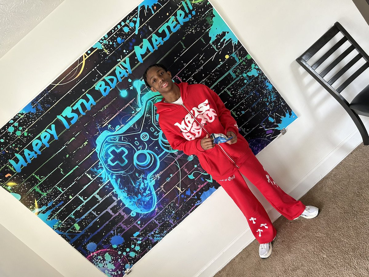 13 though 🥹
Happy birthday Majer🥳💙