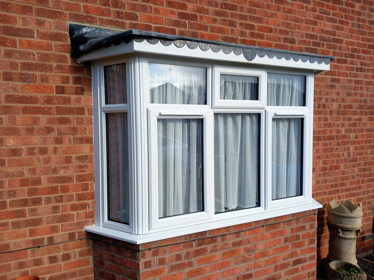 Warwick Glass tweet media