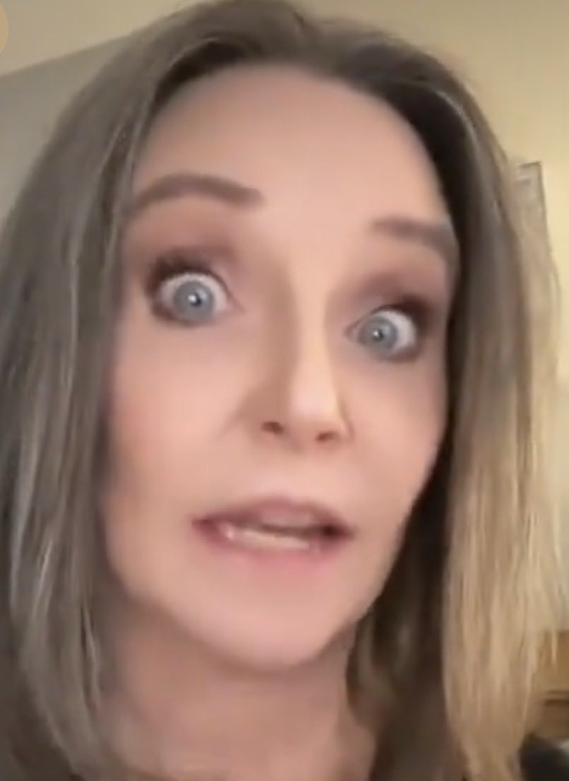 Captain Meowsers tweet media