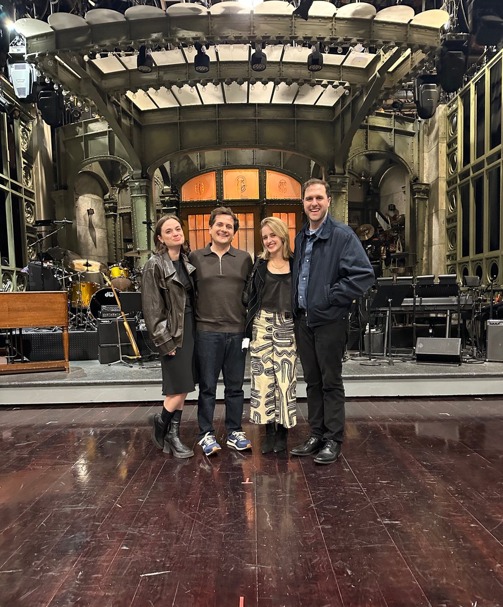 shelby✰ tweet media