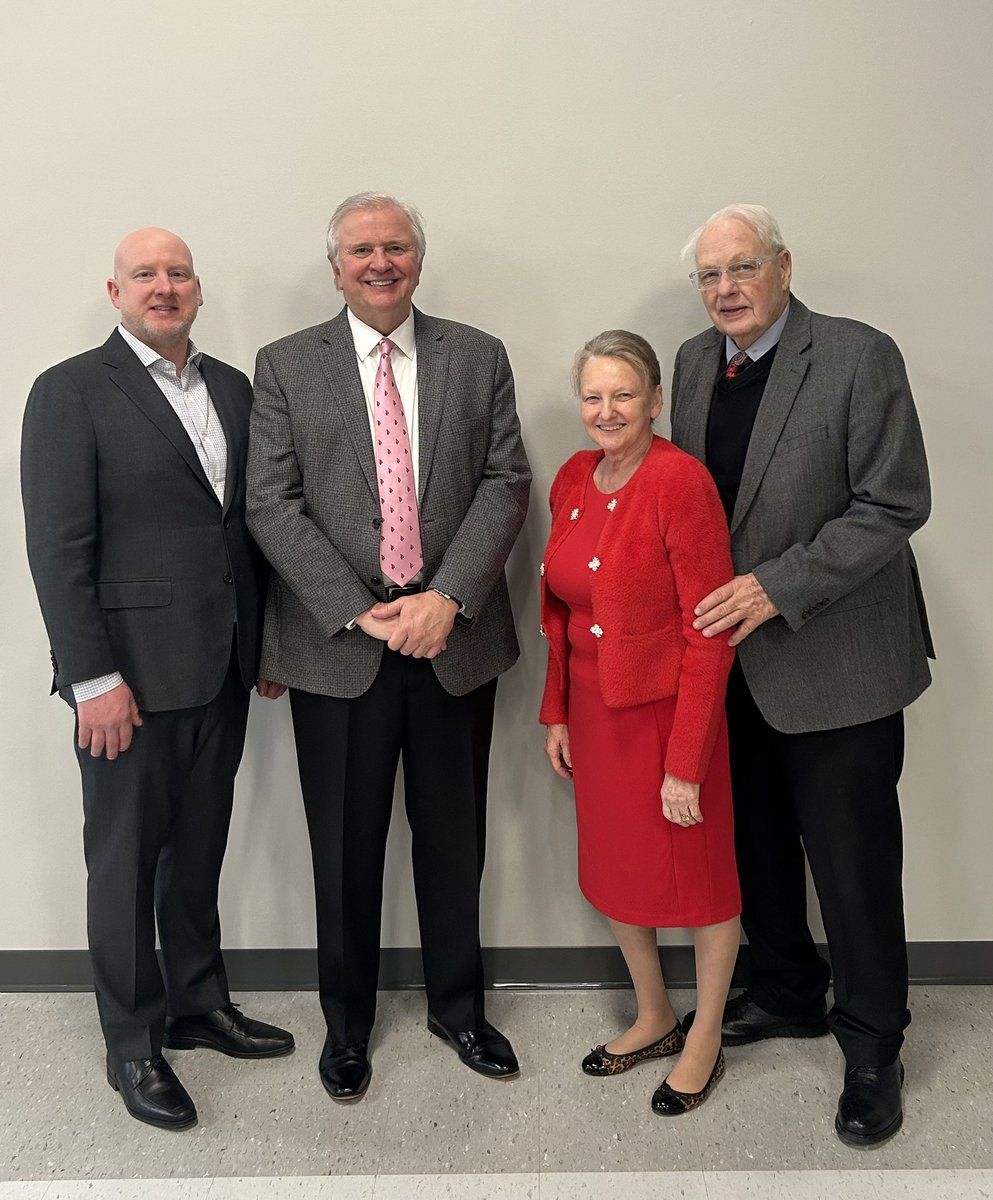 Robert W. Martin tweet media