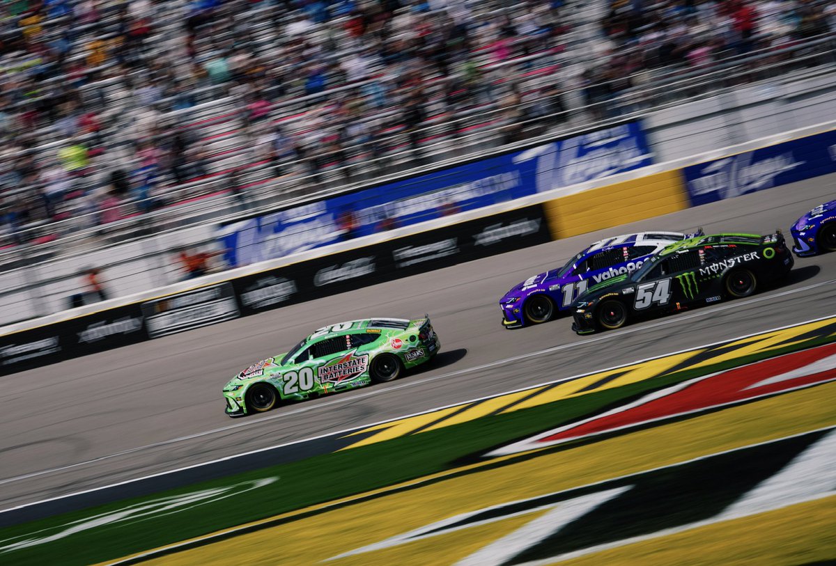 Joe Gibbs Racing tweet media