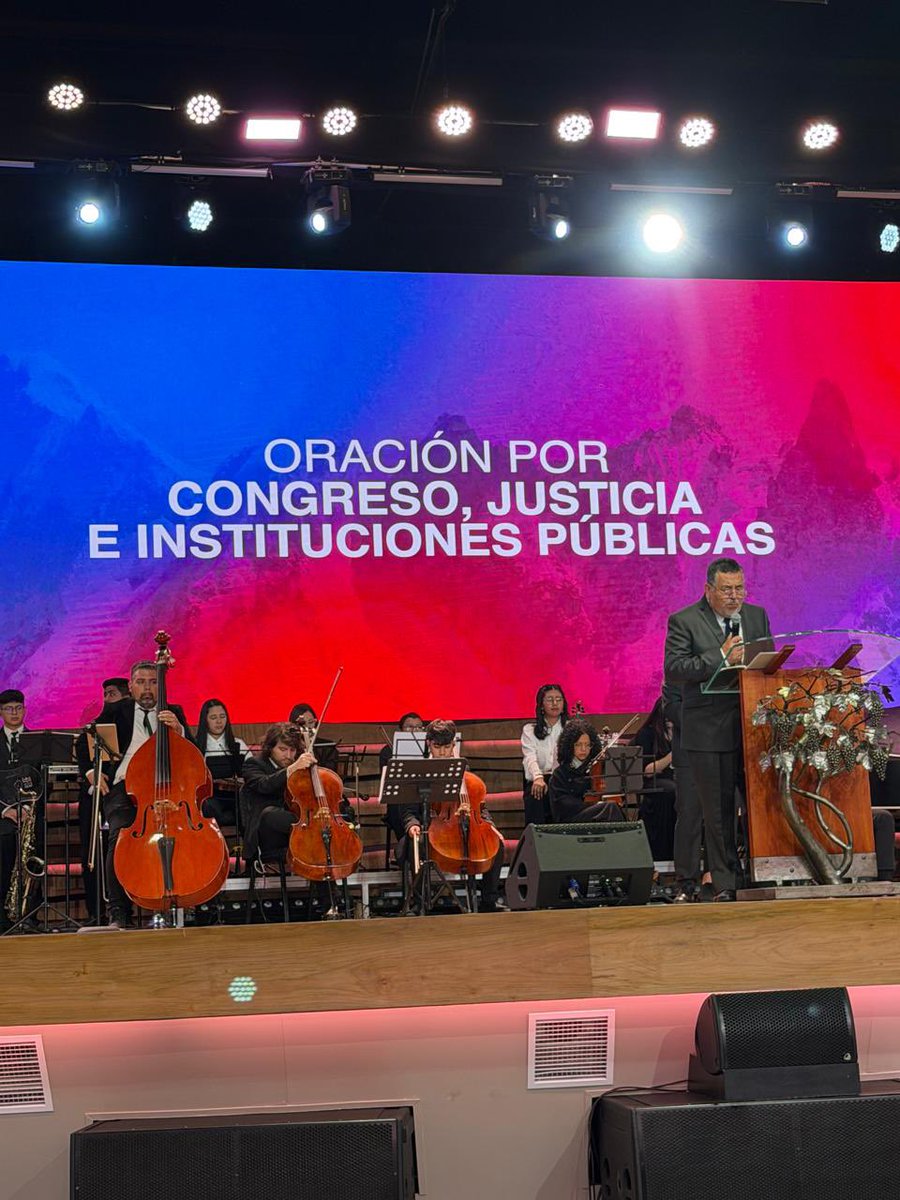 Embajada de Panamá en Chile tweet media