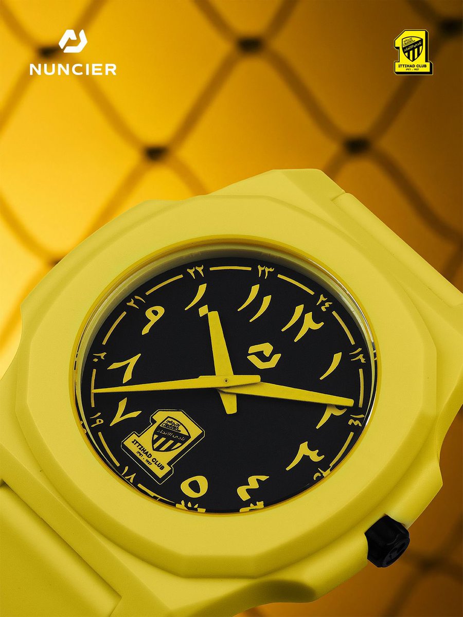 ittihad_en's tweet photo. The third Al-Ittihad timepiece⌚️🐅

Crafted with a case made from #TIDE material recycled from ocean plastic, mineral glass with anti-reflective coating, and water resistance up to 50m, powered by the precise Miyota Cal.2037 movement.

A matte dial featuring the Al-Ittihad crest with Arabic indices and clear printed hands for easy readability.

Finished with a sustainable natural rubber strap that provides lightweight comfort for everyday wear.

Available now at the official online store and the official store – Jeddah Park 📍

https://t.co/Hgdf27V4SD