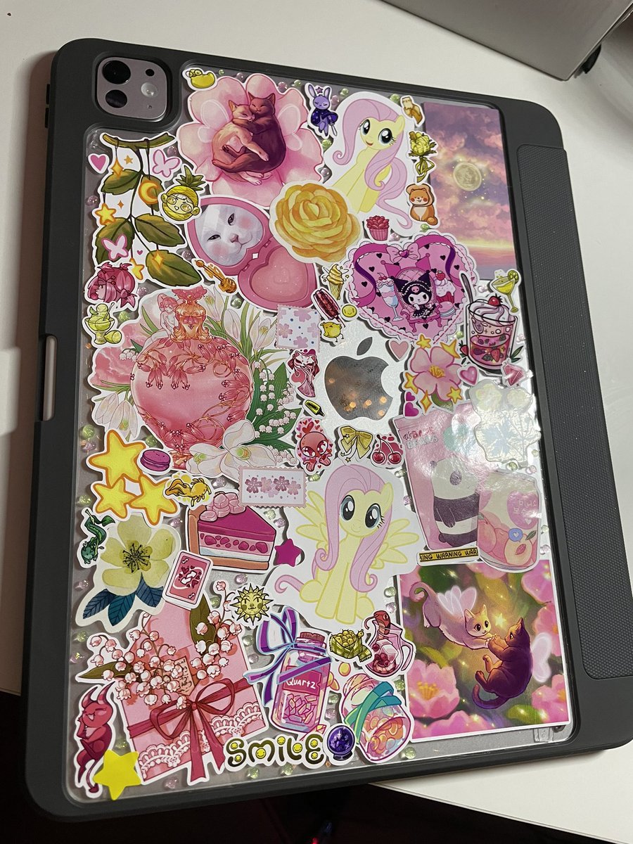 iPad stickers!! 💛🌸