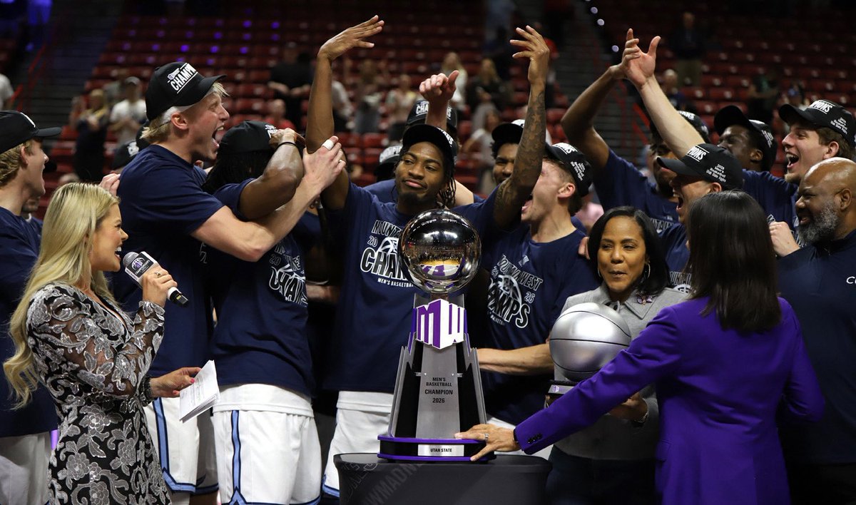 Mark D. Greenwood tweet media