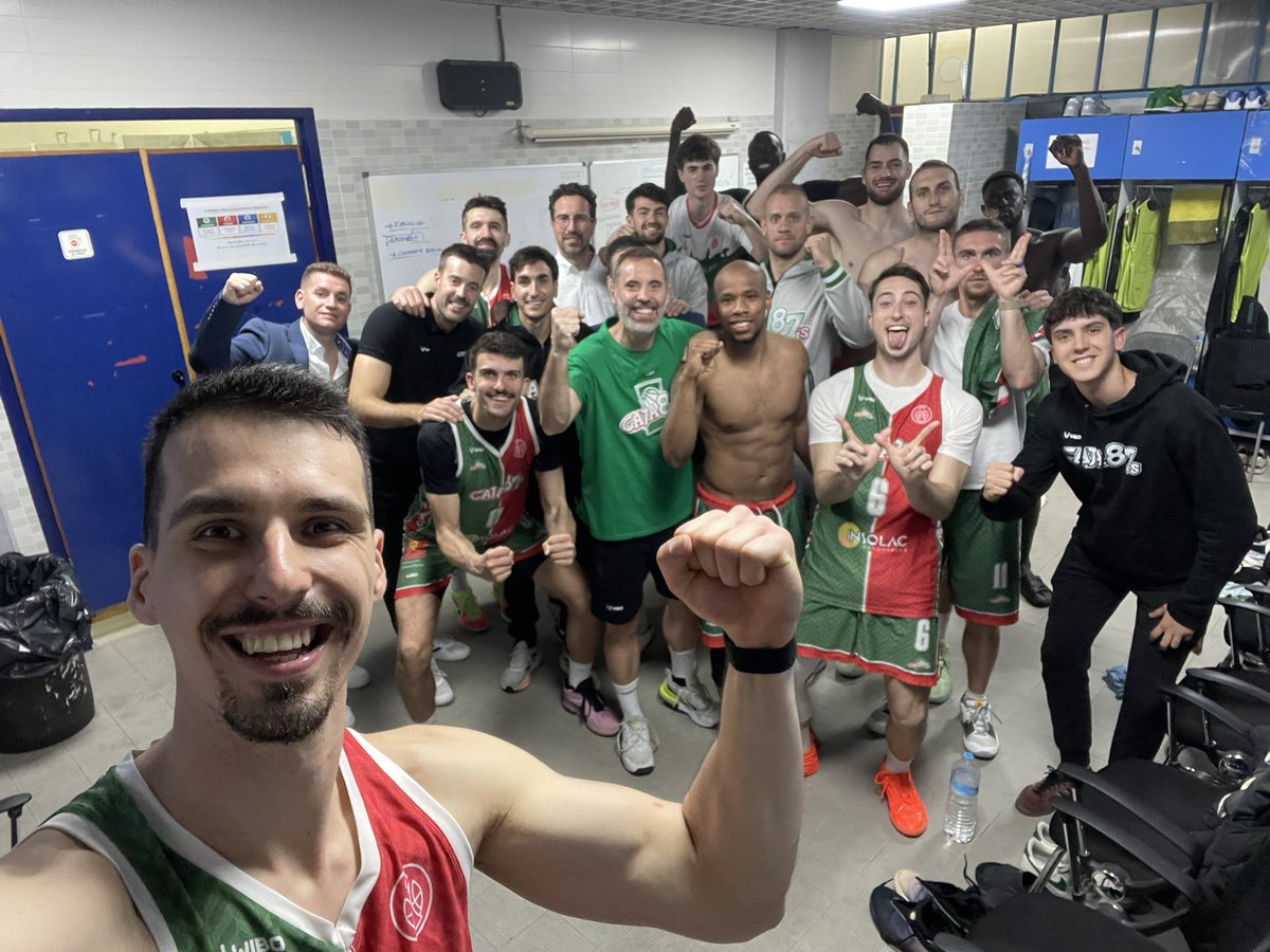 Adria Alonso tweet media