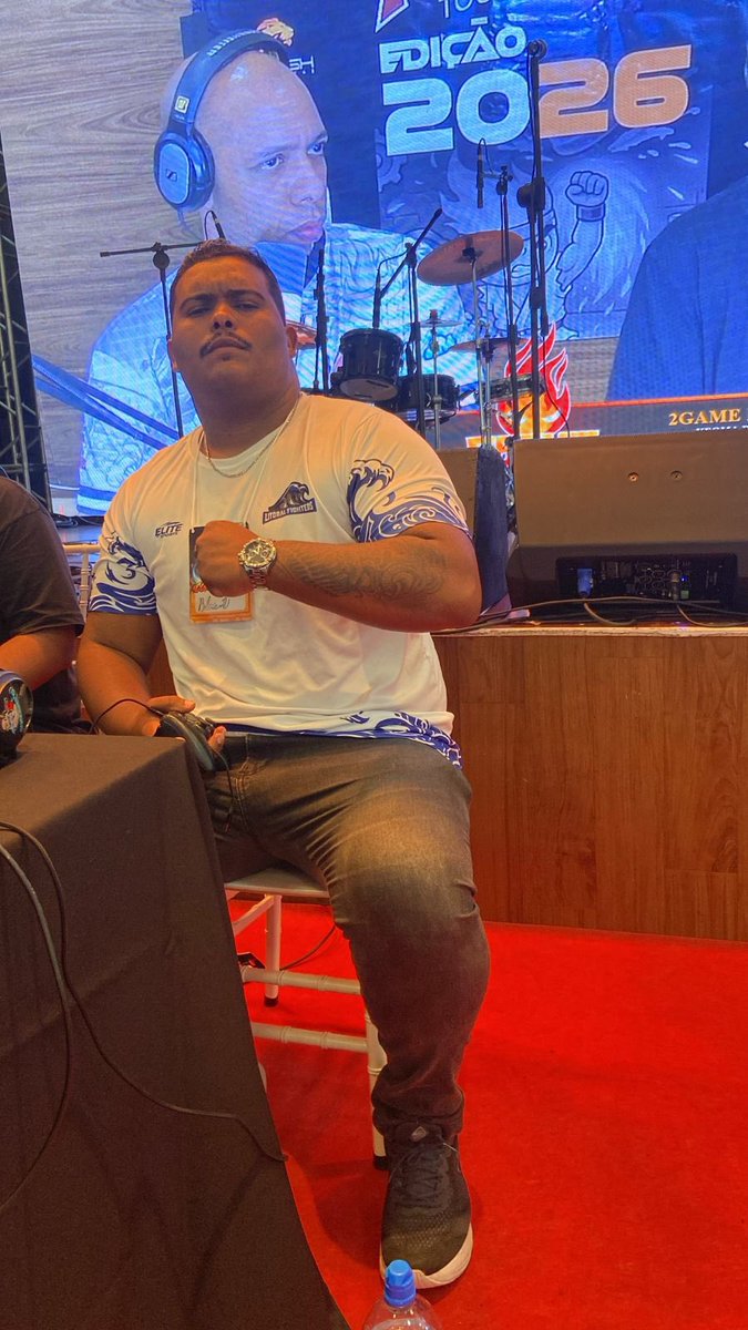 LFBelmont09's tweet photo. Bom é isso, finamente em casa, Muito feliz de ver meus meninos competindo, alguns pela Primeira vez e outros voltando a vestir a camisa com bastante orgulho de fazer parte dessa historia

Muito obrigado ao pessoal do @Fervo_Oficial  que nos recebeu muito bem! https://t.co/nxZug9oLec