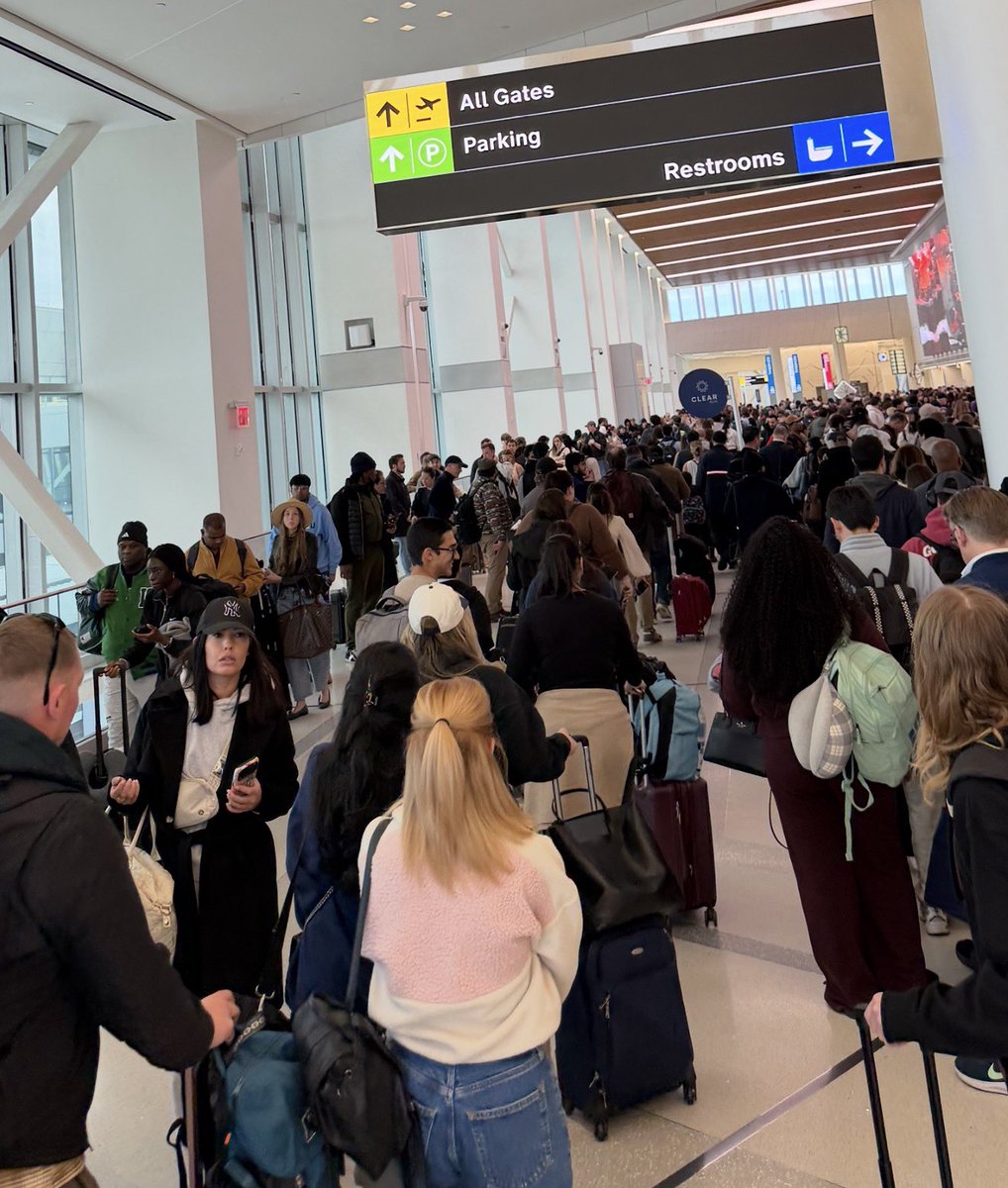 StripMallGuy tweet media