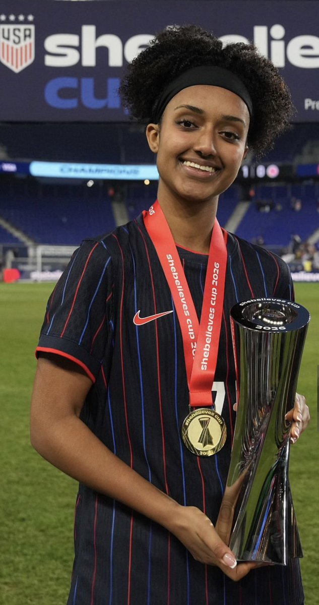 RealDanYohannes's tweet photo. Two teams (#USWNT & #OLLyoness, Two championships in one week. Proud of you @LilyYohannes10. ❤️
#SheBelievesCup2026 (3/7/26) and #CoupeLFFP (3/14/26). https://t.co/2FPmpjTzA5