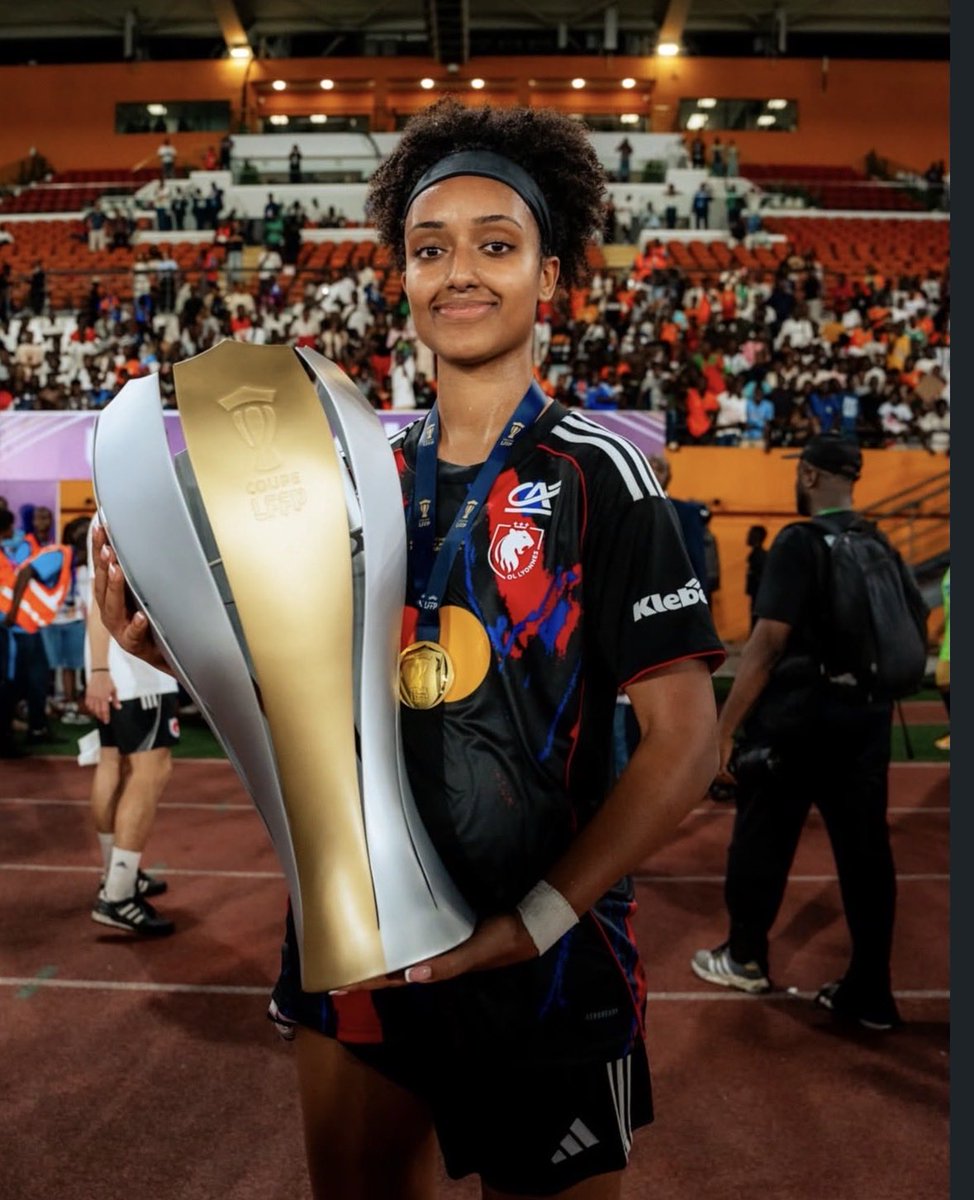 RealDanYohannes's tweet photo. Two teams (#USWNT & #OLLyoness, Two championships in one week. Proud of you @LilyYohannes10. ❤️
#SheBelievesCup2026 (3/7/26) and #CoupeLFFP (3/14/26). https://t.co/2FPmpjTzA5